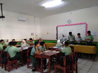 supervise seni budaya